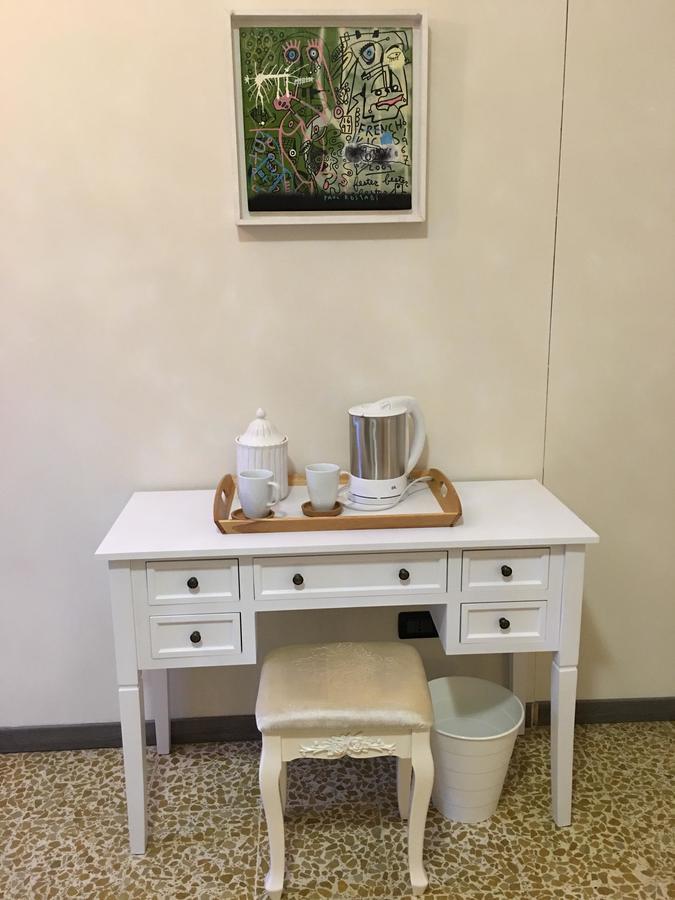 Bed And Breakfast Bissolati Brescia Luaran gambar