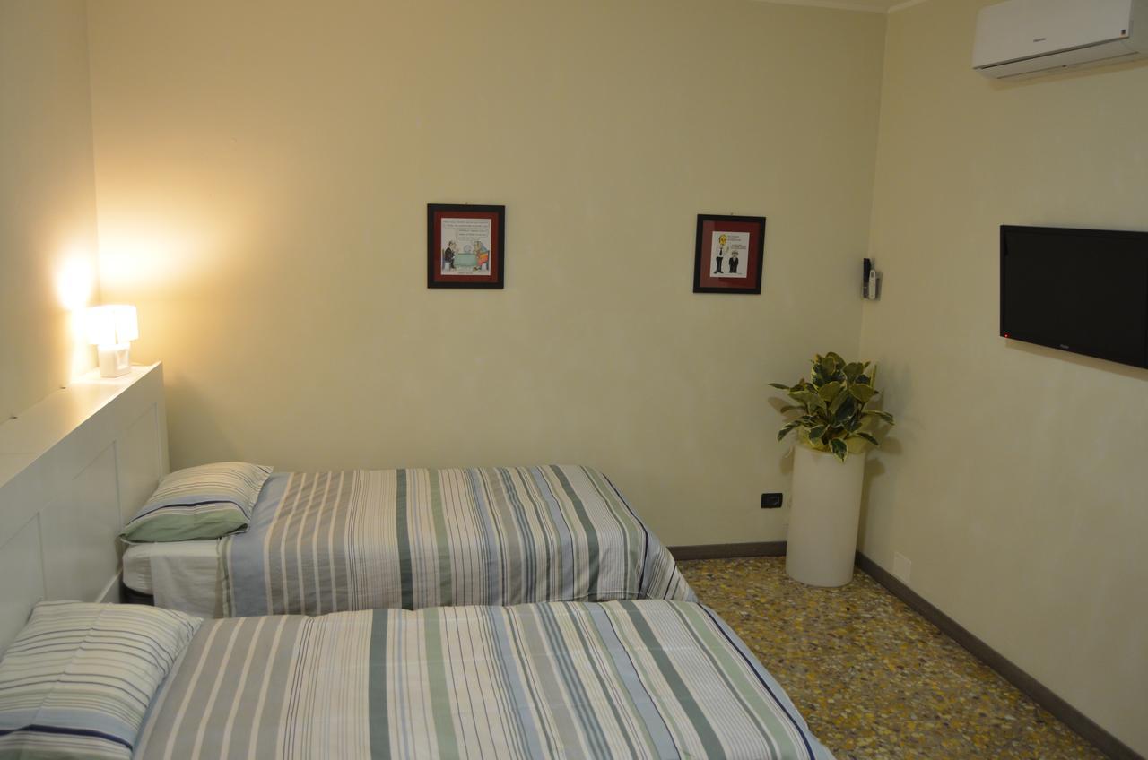 Bed And Breakfast Bissolati Brescia Luaran gambar