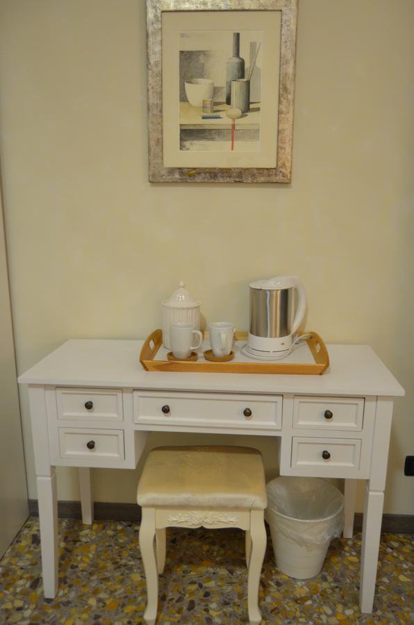 Bed And Breakfast Bissolati Brescia Luaran gambar