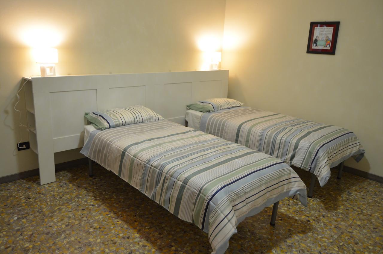 Bed And Breakfast Bissolati Brescia Luaran gambar